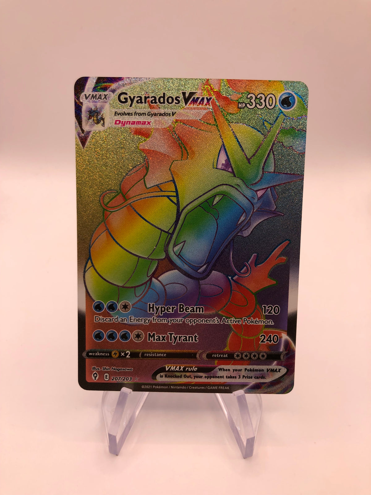 Pokemon Karten Vmax Rainbow Garados 207/203 Englisch