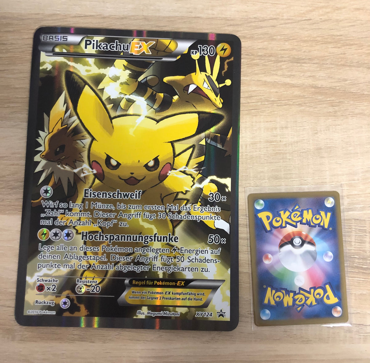 Pokemon Karte XXL Promo Pikachu XY124 Deutsch