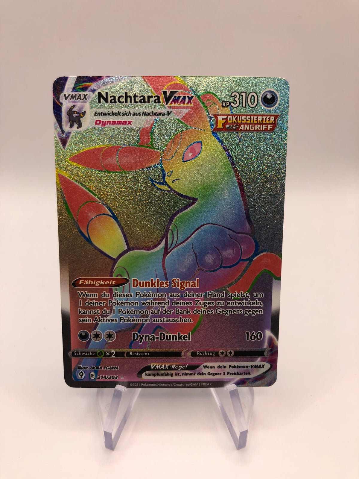Pokemon Karte Vmax Rainbow Nachtara 214/203 Deutsch